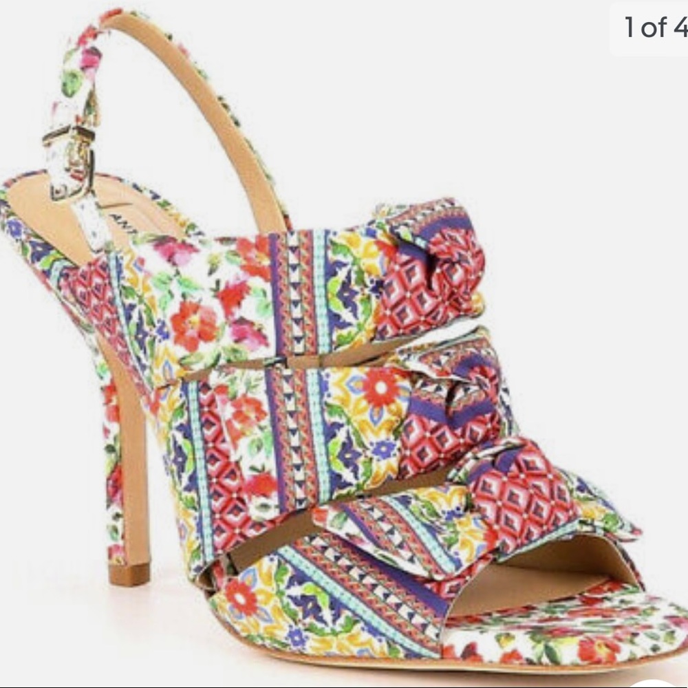 Antonio Melani Floral Heels🌹🌸🌹